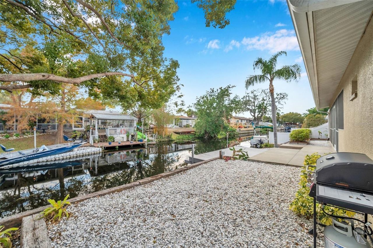 8 Citrus Drive, Palm Harbor, FL 34684 Photo