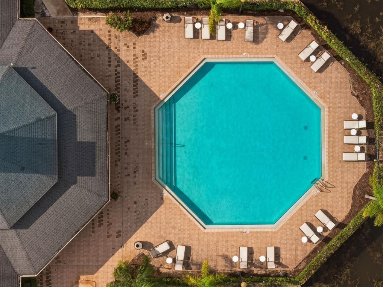 5550 Rosehill Road, Unit 102, Sarasota, FL 34233 Photo