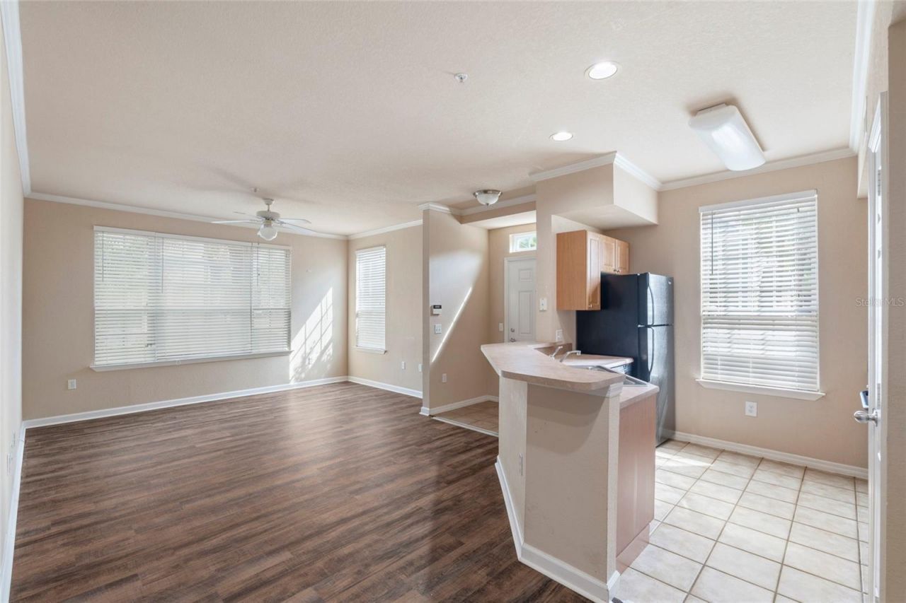5550 Rosehill Road, Unit 102, Sarasota, FL 34233 Photo