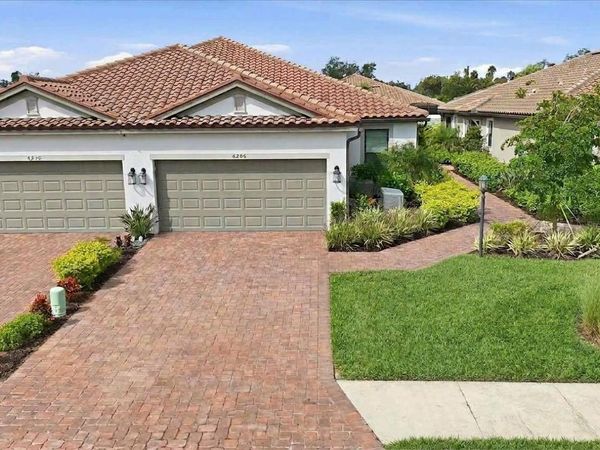 6206 PLATEAU COURT , BRADENTON, FL 34203