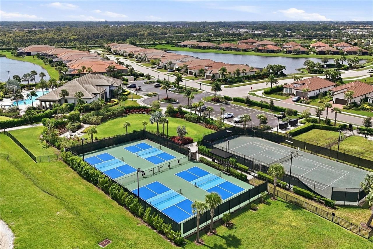 6206 Plateau Court , Bradenton, FL 34203 Photo