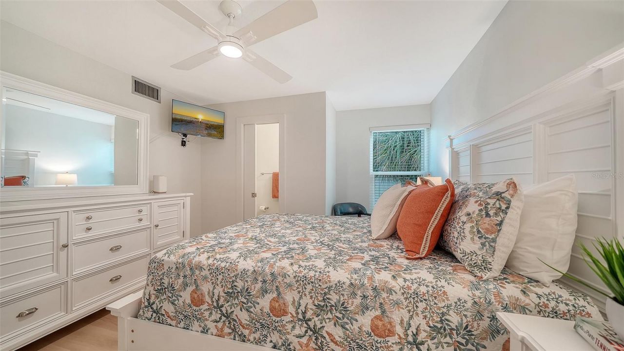 5950 Midnight Pass Road , Unit 201, Sarasota, FL 34242 Photo