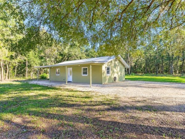 8030 SE 153RD STREET , INGLIS, FL 34449
