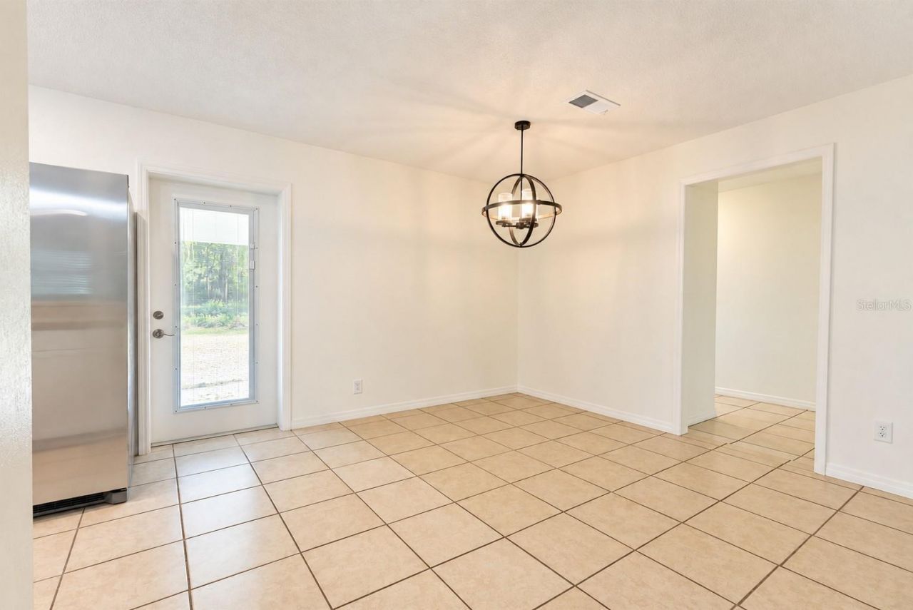 8030 SE 153rd Street , Inglis, FL 34449 Photo