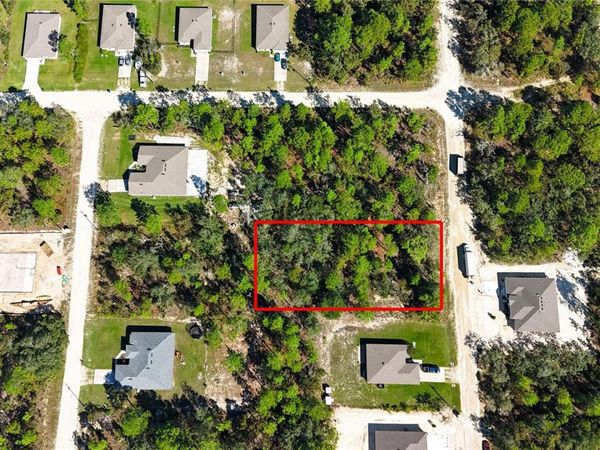 14109 EASTERN PHOEBE ROAD , WEEKI WACHEE, FL 34614