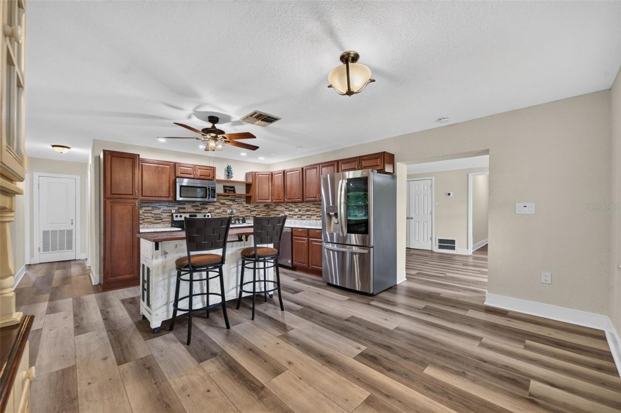 20963 E Colonial Drive , Christmas, FL 32709 Photo