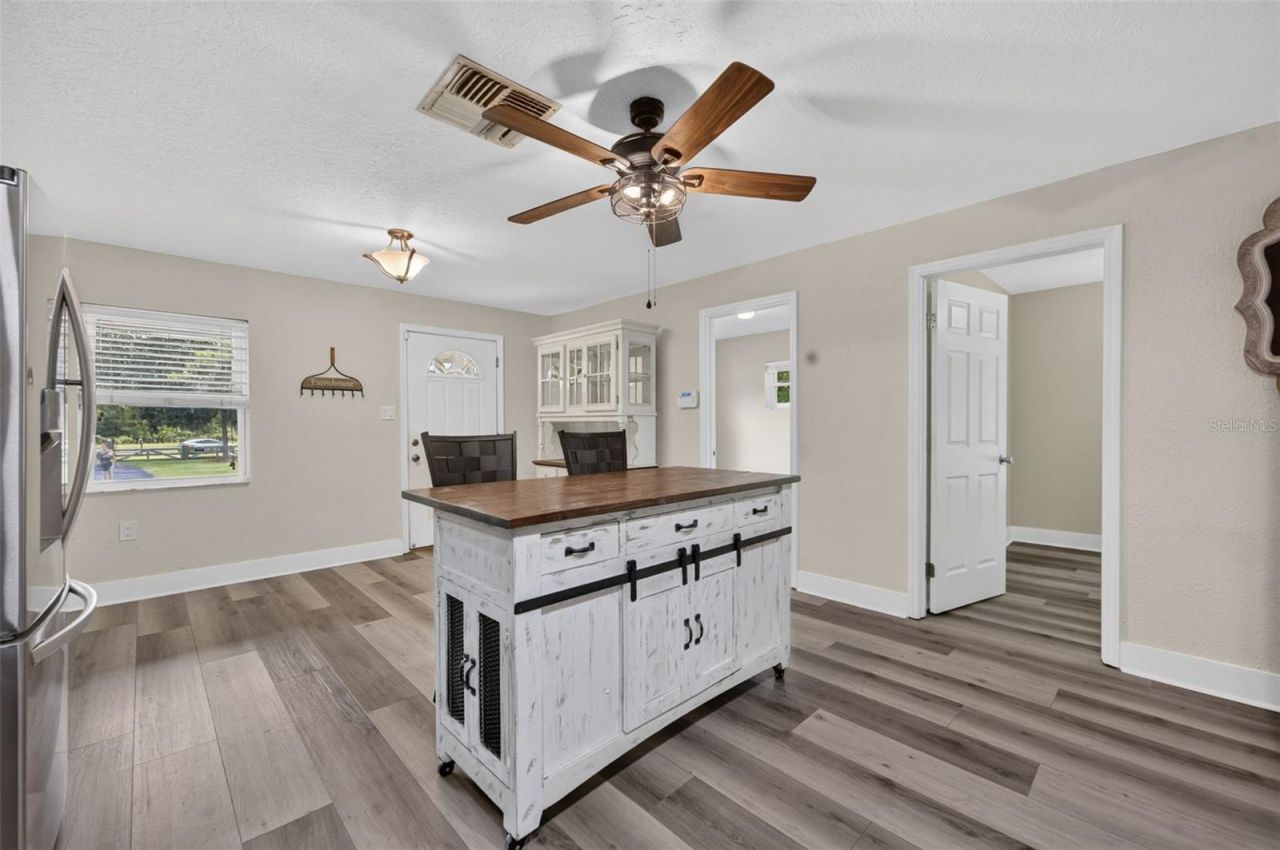 20963 E Colonial Drive , Christmas, FL 32709 Photo