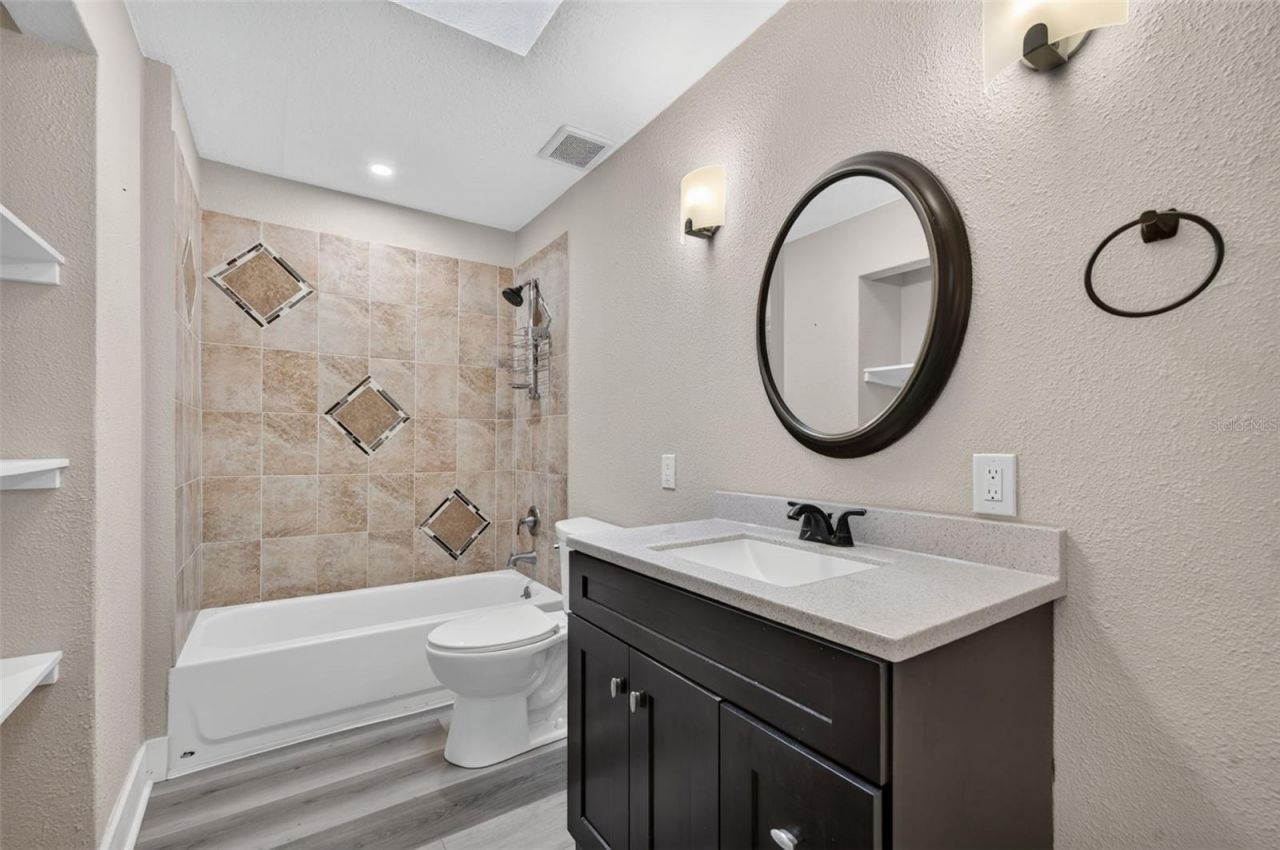 20963 E Colonial Drive , Christmas, FL 32709 Photo