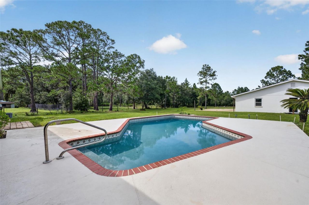20963 E Colonial Drive , Christmas, FL 32709 Photo