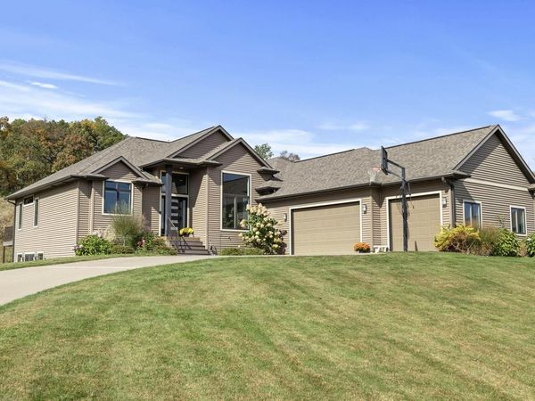 W6454 Willow Wood COURT, Holmen, WI 54636