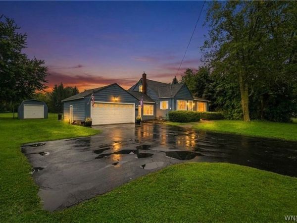 345 S Clinton Street , Albion, NY 14411