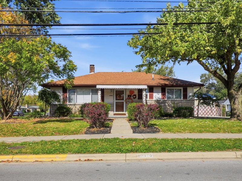 4996 Palmetto Street , Columbus, OH 43228 Photo 2