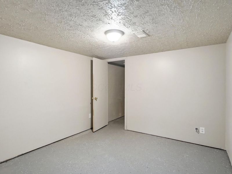 4996 Palmetto Street , Columbus, OH 43228 Photo 31