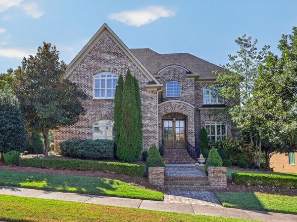 204 Moore Haven Dr, Lebanon, TN 37087