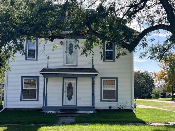 102 E Grove Street, Lawler, IA 52154