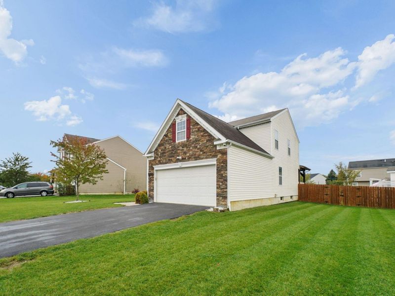 5255 Folsom Drive, Groveport, OH 43125 Photo 4