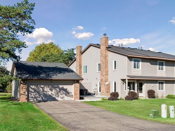4679 Jackstone Point , Eagan, MN 55122