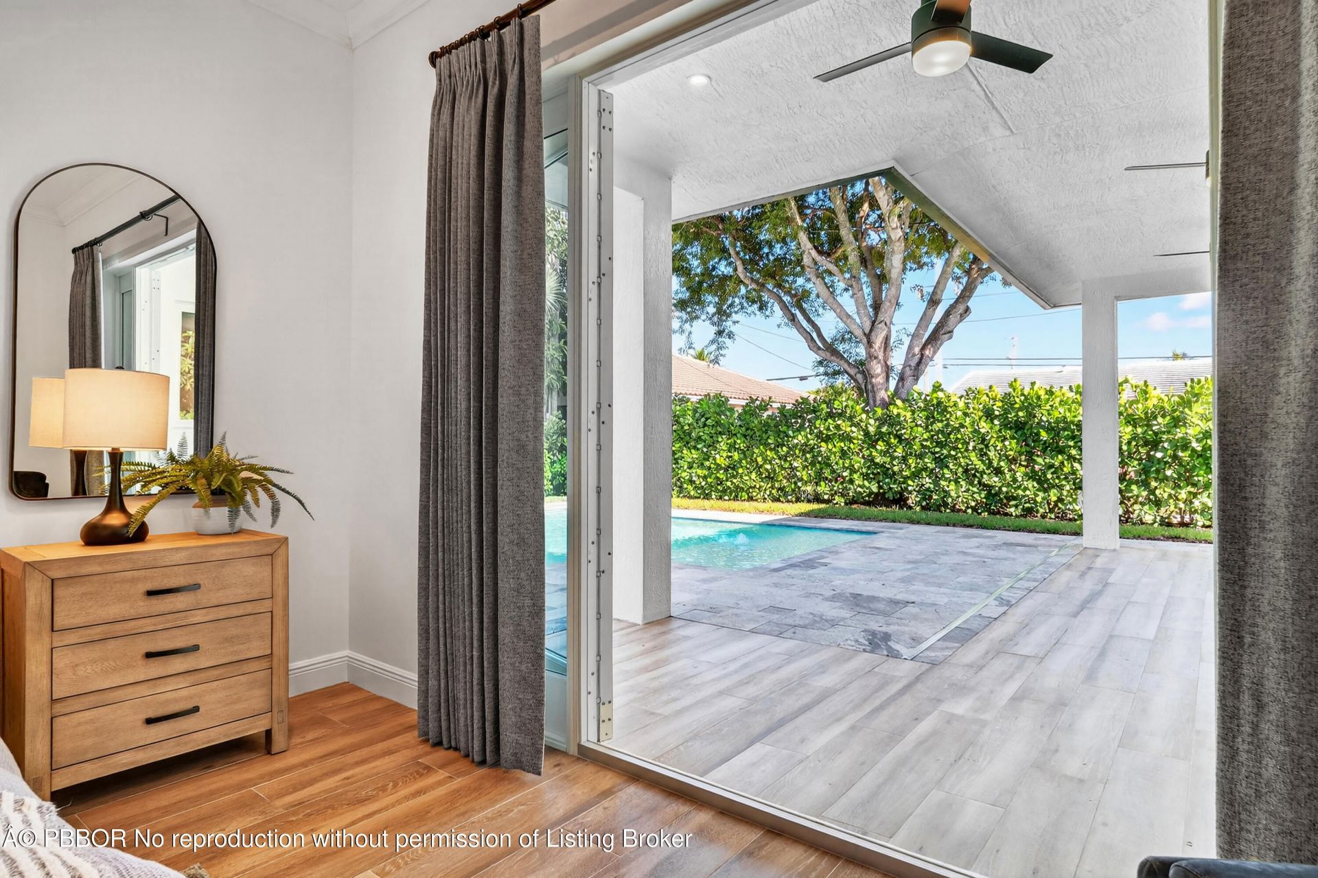 301 Pilgrim Road, West Palm Beach, FL 33405 Photo