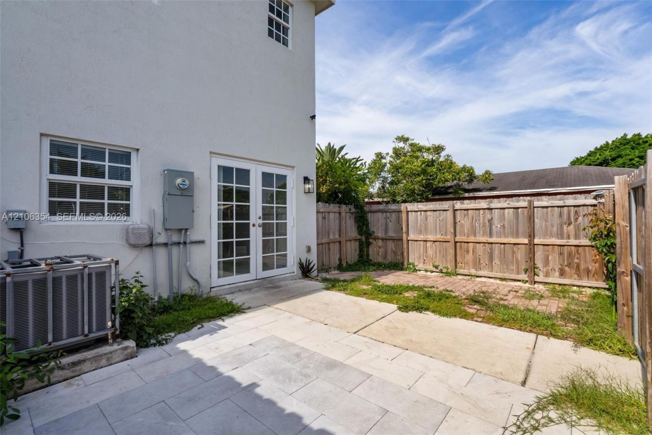 1310 NW 6th Ave , Florida City, FL 33034 Photo