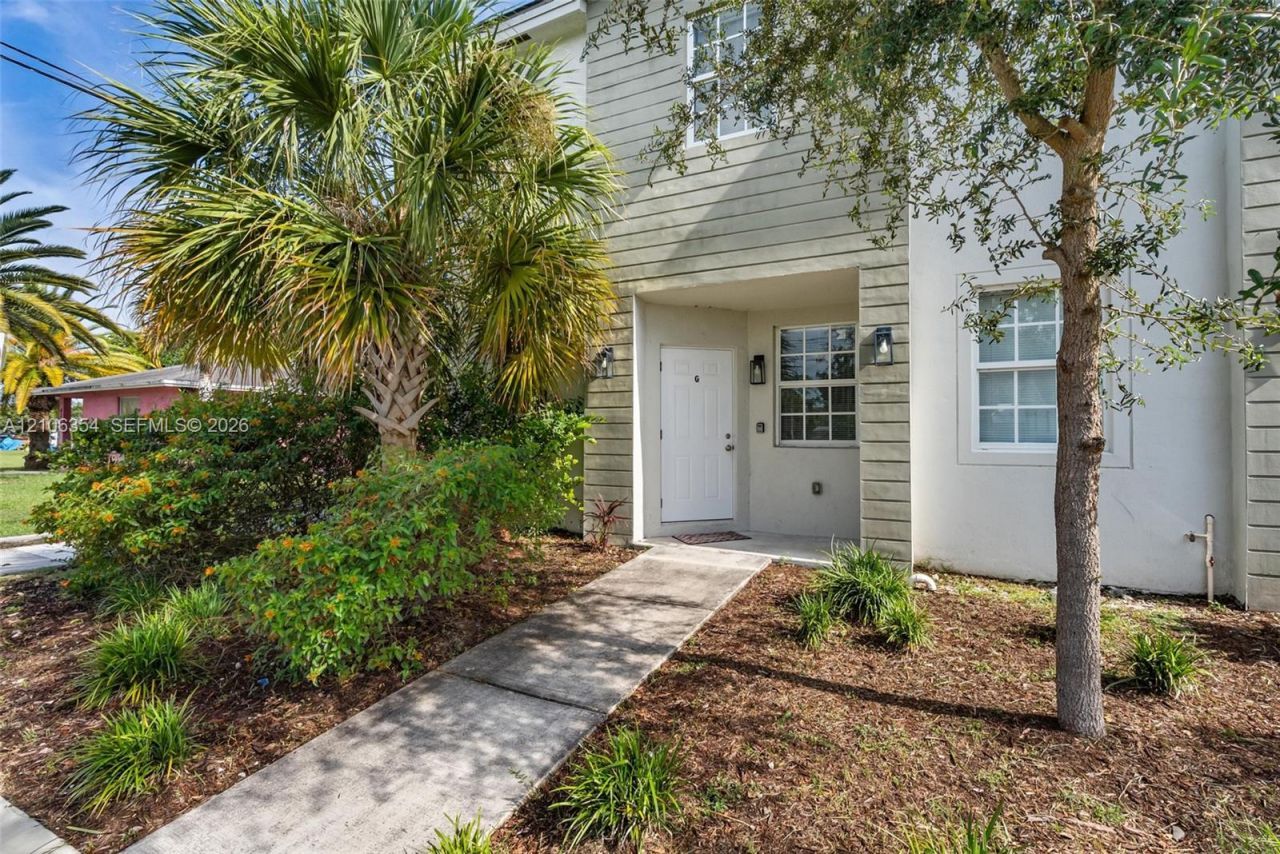 1310 NW 6th Ave , Florida City, FL 33034 Photo