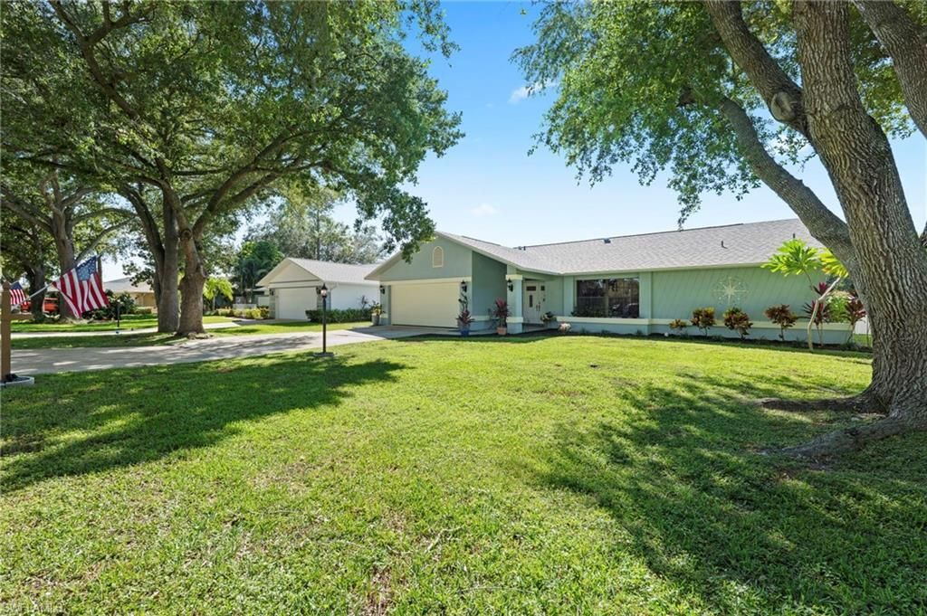 19148 Cypress View Dr, Fort Myers, FL 33967 Photo
