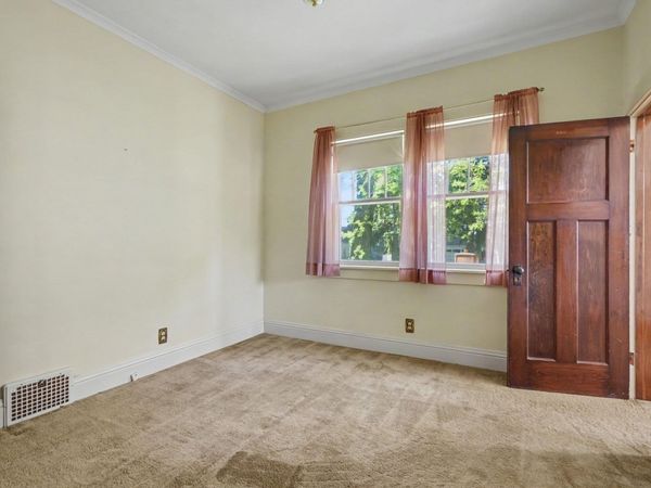 1211 Strong Avenue, Elkhart, IN 46514