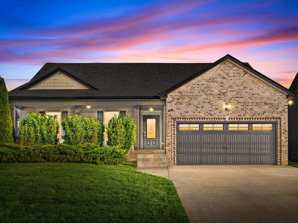 160 Ambridge St , Oak Grove, KY 42262