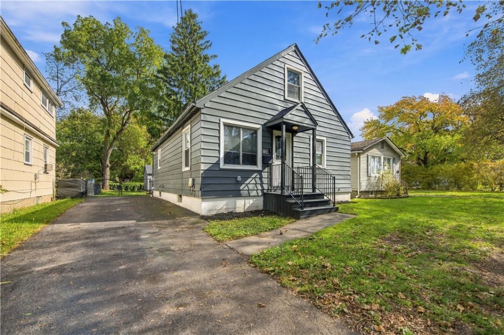 120 Truesdale Street, Rochester, NY 14615 Main Photo