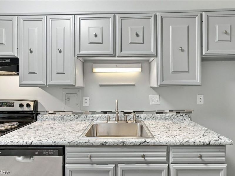 3167 Linden Road, Unit 210, Rocky River, OH 44116 Photo 15