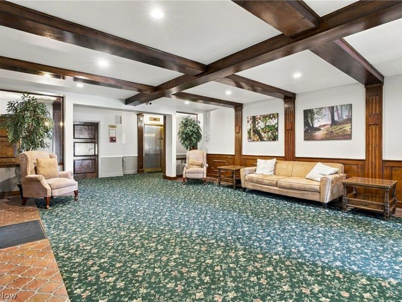 3167 Linden Road, Unit 210, Rocky River, OH 44116 Photo 4