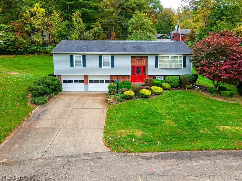 1807 Winding Drive, Coshocton, OH 43812 Photo 1