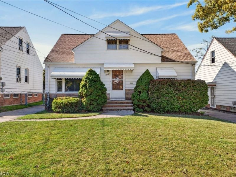 5392 E 132nd Street, Garfield Heights, OH 44125 Photo 3