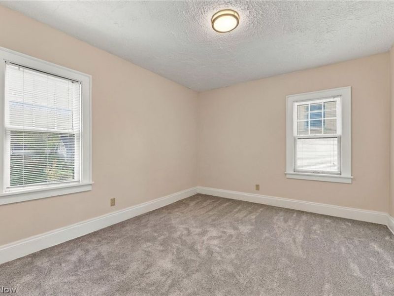 1734 Burgess Road, Cleveland, OH 44112 Photo 20