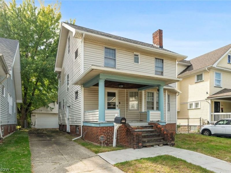 1734 Burgess Road, Cleveland, OH 44112 Photo 3