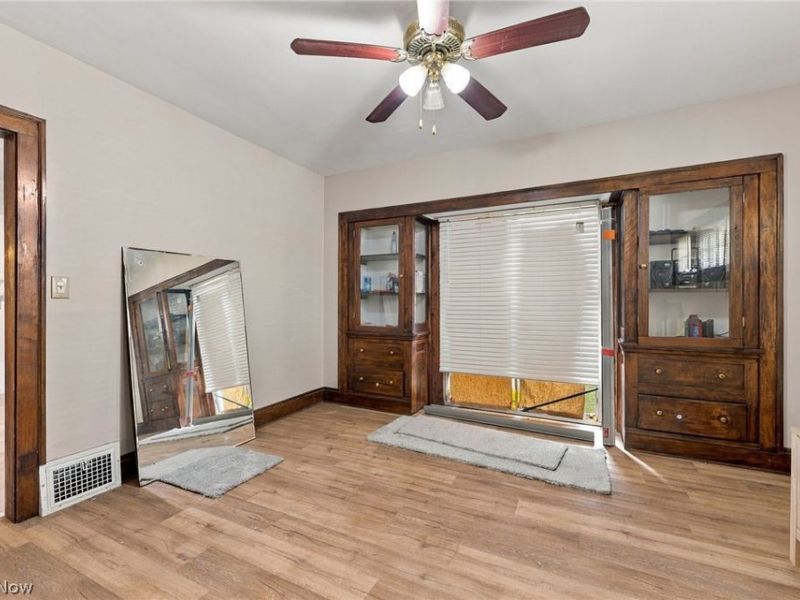 1734 Burgess Road, Cleveland, OH 44112 Photo 9