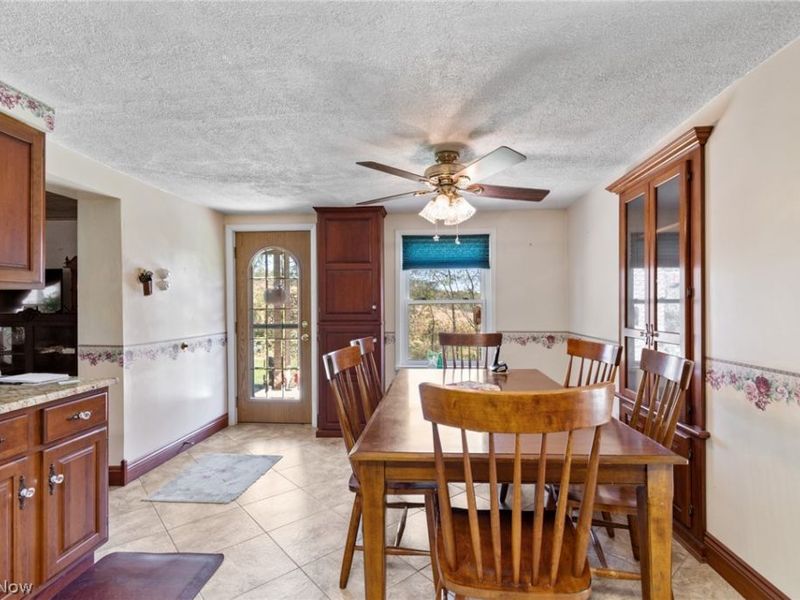 6031 Raindrop Road SE, Amsterdam, OH 43903 Photo 15