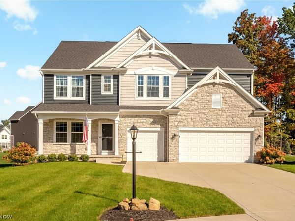 2761 Weeping Pine Drive , Medina, OH 44256