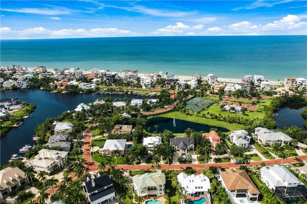 213 Topanga Dr , Bonita Springs, FL 34134 Photo