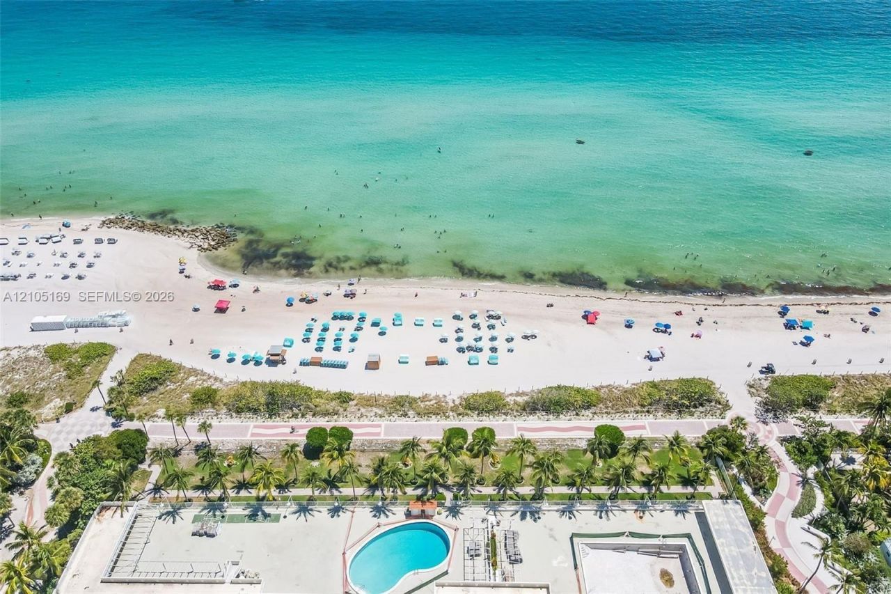 2899 Collins Ave, Unit 521, Miami Beach, FL 33140 Photo