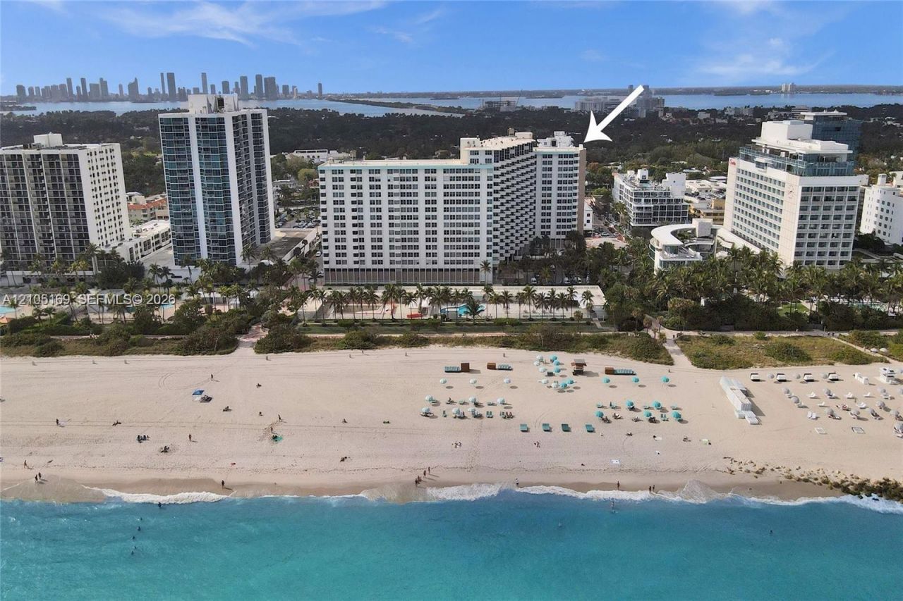 2899 Collins Ave, Unit 521, Miami Beach, FL 33140 Photo