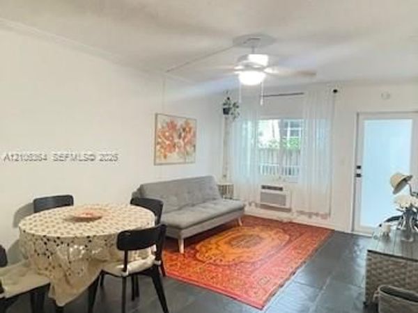 1021 Michigan Ave , Unit 5, Miami Beach, FL 33139