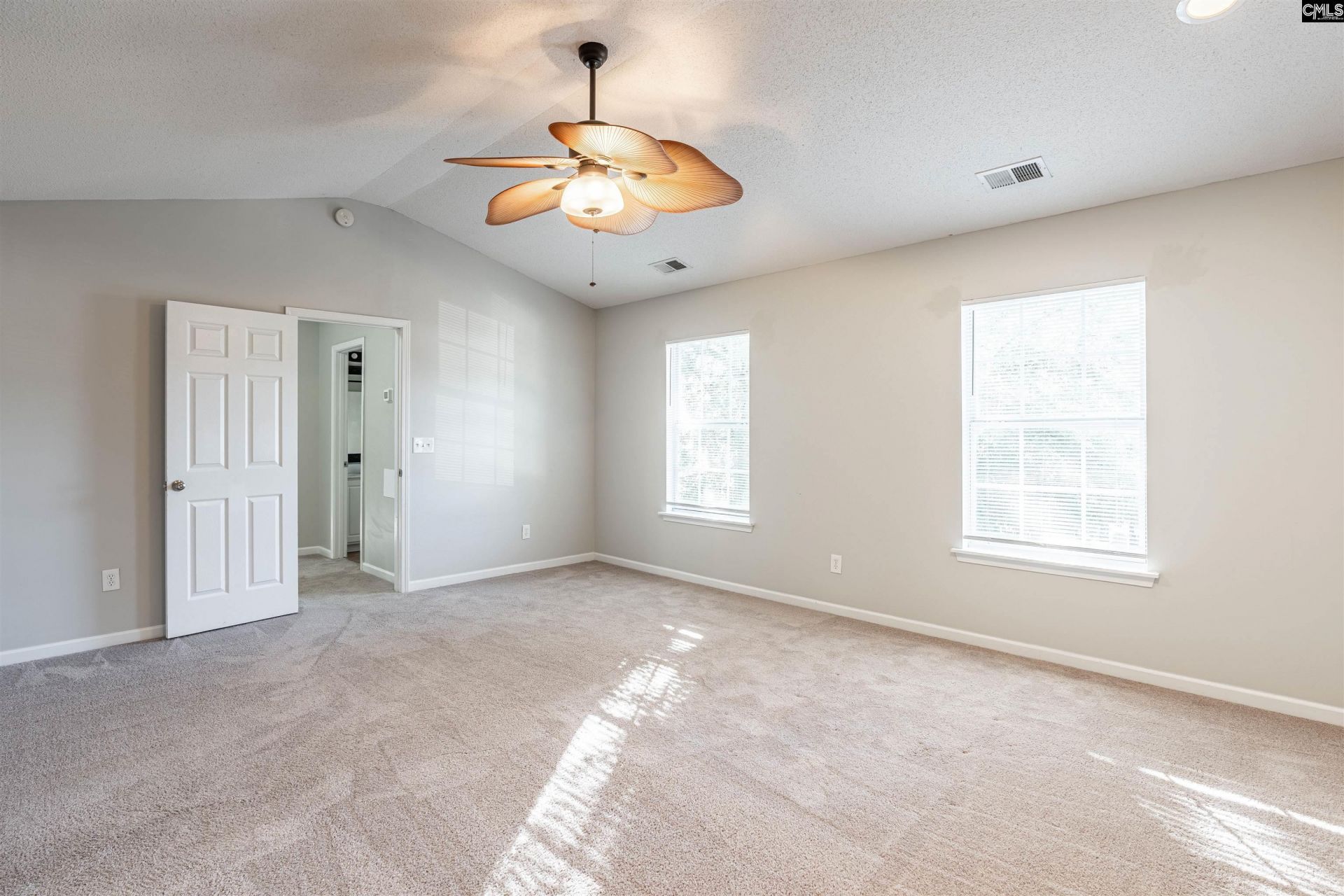 145 Wingspan Way Photo 15