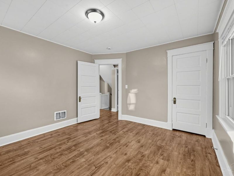 2949 Mignon Avenue, Cincinnati, OH 45211 Photo 15