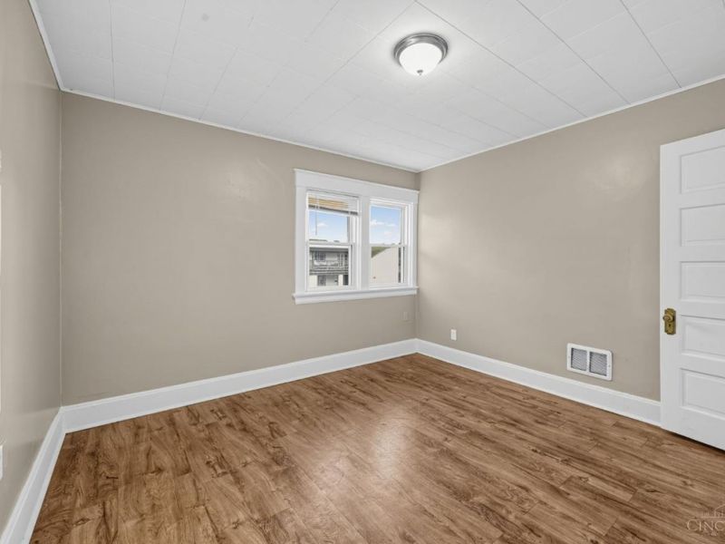 2949 Mignon Avenue, Cincinnati, OH 45211 Photo 16