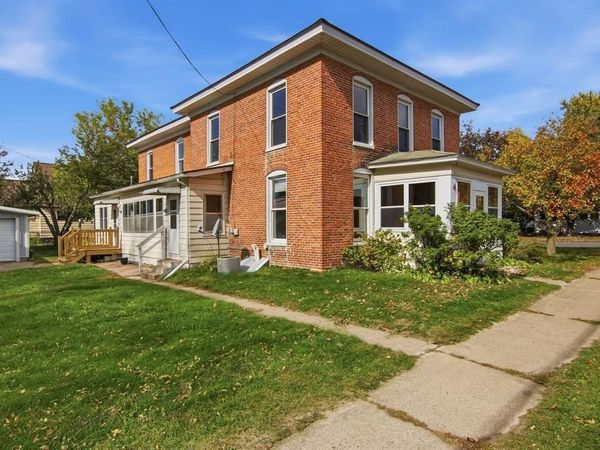 110 W Perkins Street, Augusta, WI 54722