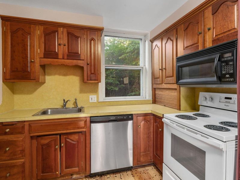 127 E Elm Street, Granville, OH 43023 Photo 14