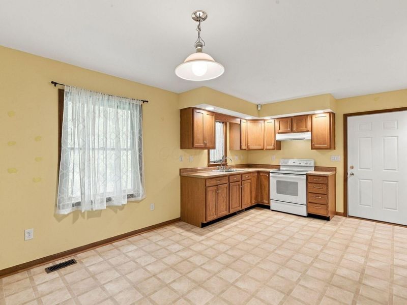 51225 State Route 671, Londonderry, OH 45647 Photo 13
