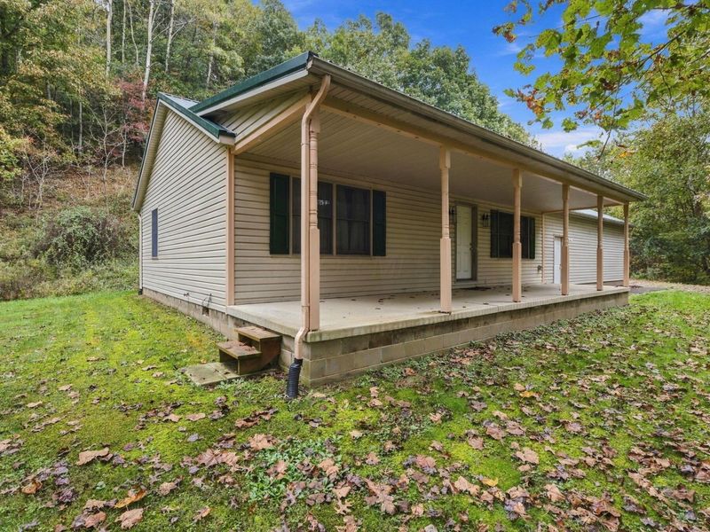 51225 State Route 671, Londonderry, OH 45647 Photo 3