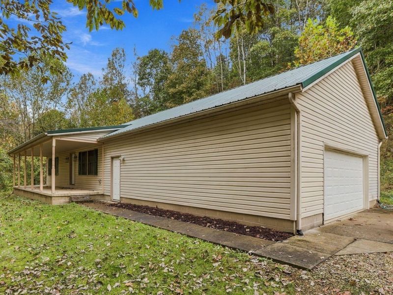 51225 State Route 671, Londonderry, OH 45647 Photo 4
