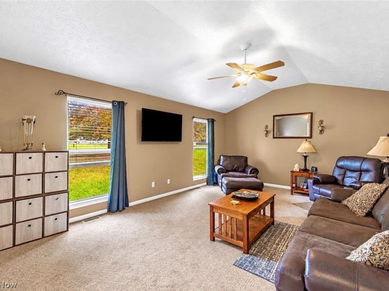 5577 Shawnee Trail, Chippewa Lake, OH 44215 Photo 2